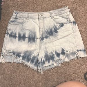 bleach washed distressed high waist shorts. american eagle
